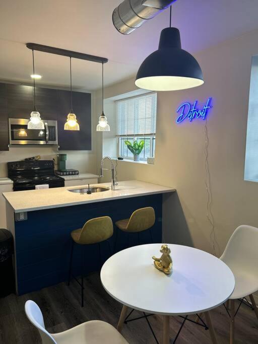 Modern Loft!/Free Parking/Long Stay Friendly! Detroit Buitenkant foto
