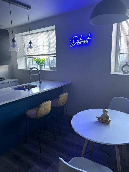 Modern Loft!/Free Parking/Long Stay Friendly! Detroit Buitenkant foto