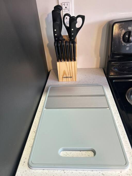Modern Loft!/Free Parking/Long Stay Friendly! Detroit Buitenkant foto