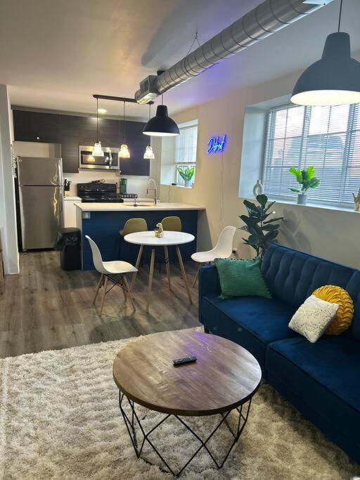 Modern Loft!/Free Parking/Long Stay Friendly! Detroit Buitenkant foto